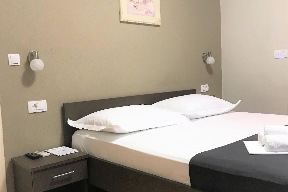 Berulia Rooms เบรลา ภายนอก รูปภาพ